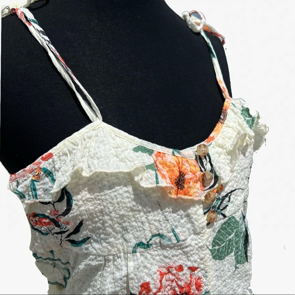 Urban Outfitters Romper - Picture 8 of 10